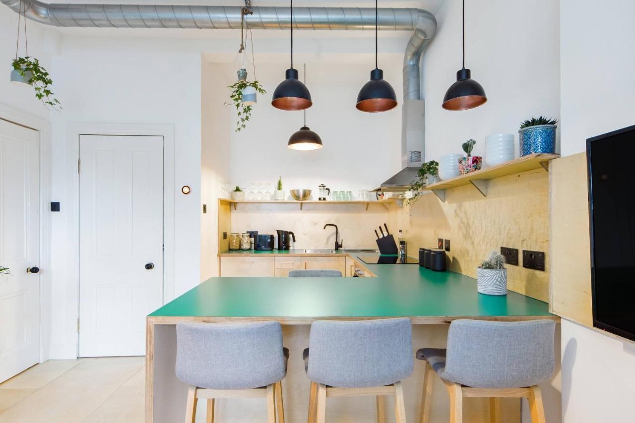 The Plywood Flat, Modern Style In A Traditional Tenement 에든버러 외부 사진
